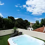 Apartment Feel Good Penthouse With Jacuzzi