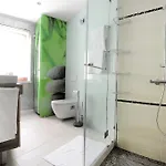 Feel Good Penthouse With Jacuzzi *