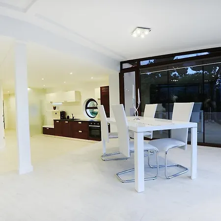 Lejlighed Feel Good Penthouse With Jacuzzi *