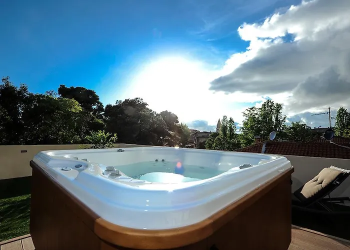 Feel Good Penthouse With Jacuzzi Lejlighed