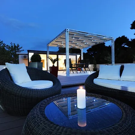 דירה Feel Good Penthouse With Jacuzzi זאדאר
