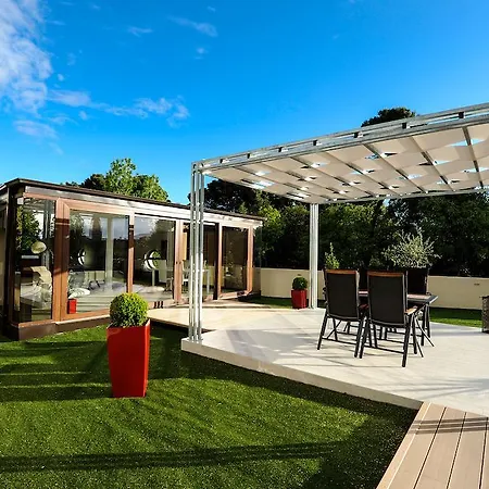 アパート Feel Good Penthouse With Jacuzzi