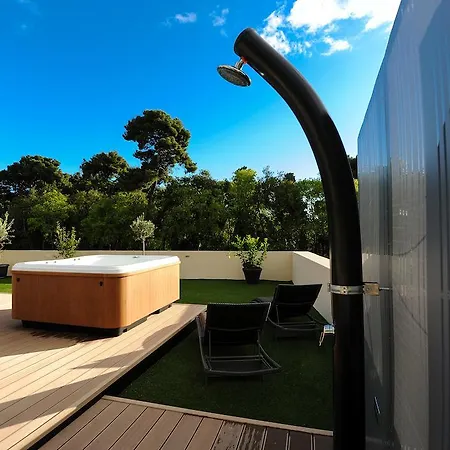 Апартаменты Feel Good Penthouse With Jacuzzi Задар